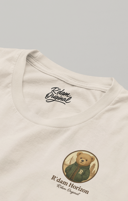 Detaillabel en borstprint teddy skyline design – crèmekleurige variant