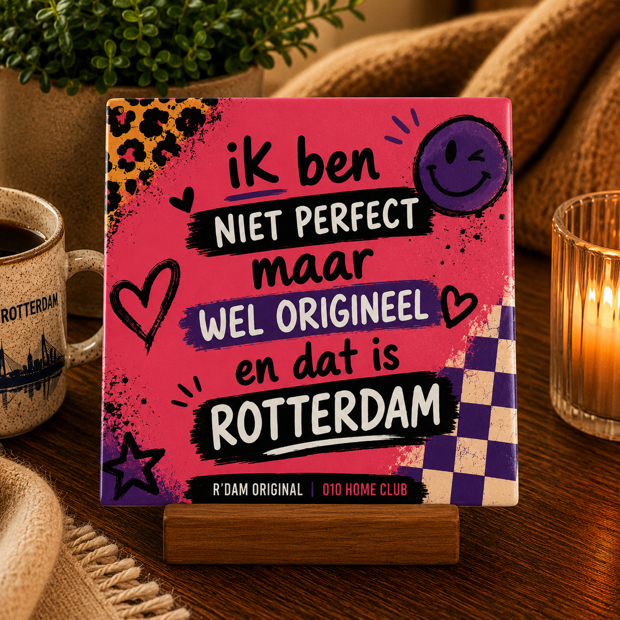 Keramisch 010 Home Club tegeltje met tekst Niet perfect maar wel origineel